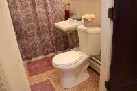 🤓Clever Studio🍷Free Wine☕️Coffee / Tea Bar - Free Parking!
