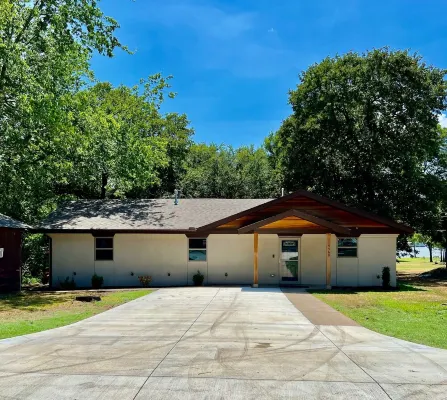 Water Front Home on Lake Eufaula