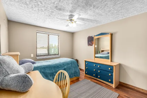 Luxury 4-BR Retreat: Spacious & Elegance!