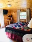 Gorgeous White Mountain Log Home in Franconia - Hike, Bike, Golf, Ski and More!