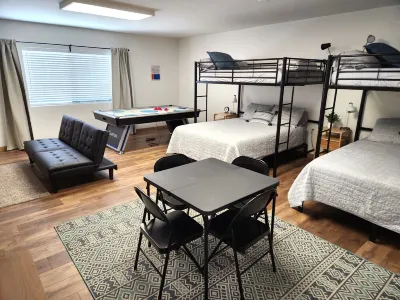Air Hockey, Family Friendly, Fire pit, Sleeps 18