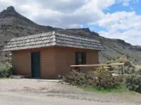 The Stewart - Cabin with Mountain views, Close to Yellowstone