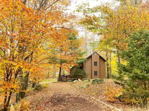 Mountain Cabin in Pocono Resort