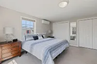 Convenient Portland home 3 miles from Downtown