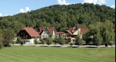 Riverside Relaxation Located Steps from Downtown & Overlooking the Chattahoochie
