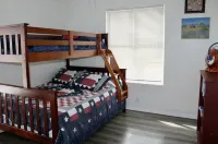 The Lone Star Haüs: 2 BR House in Schertz, TX Hotels in Schertz