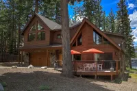 Family Friendly-Great Location-Prestigious Neighborhood-AC-10 Min to Skiing