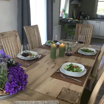 North Sea coast, charming Frisian house on the old dike with sauna, fireplace, beach chair