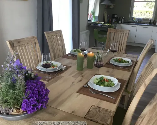 North Sea coast, charming Frisian house on the old dike with sauna, fireplace, beach chair Hotels in Hooksiel