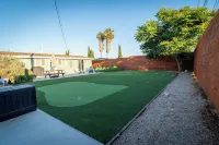 Anaheim full 4Br2Ba home--Mini Golf&games near Disneyland, convention center