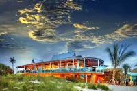 Home in quiet Bird Sanctuary Neighborhood, close to  Beach