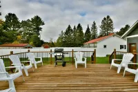 Hayward - 5 Bedroom, sleeps 10