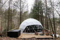 “Climber's Den” Rare Cliffside Stay w/ HotTub RRG
