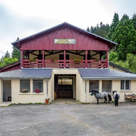 Chalet Idéalement Placé, à 5 Minutes à Pieds du Centre-ville de LA Bourboule