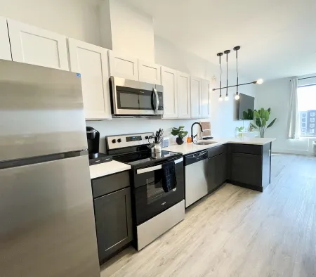 Modern 1 Bdrm King-Mins to NYC,Ewr,Pru,Njpac, Dwntwn Newark, MetLife
