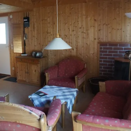 Cozy Sweden house by the sea