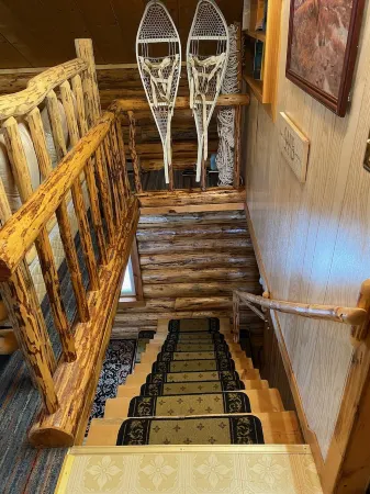 Bear Creek Cabin - A Slice of Montana Solitude