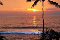 Kahaluu Bay Across from Snorkel Beach - Awesome Ocean View