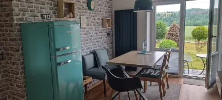 2 Bedroom Condo in Niederwiesa Отели в г. Нидервиза