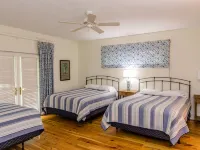 Pinehurst Village Vacation House w/ private pool 8) beds Hotels in Pinehurst