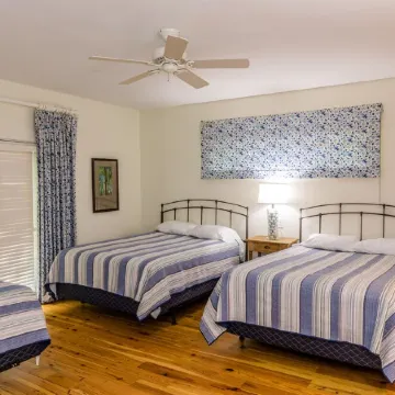 Pinehurst Village Vacation House w/ private pool 8) beds