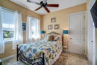 Cinnamon Beach House 6BR-6Ba PrivatePool Hot Tub Steps to the Beach Sleeps 18