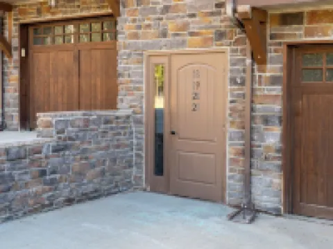 Cozy Pet & Family-Friendly Condo Near Winter Park•Heated Garage•Trails•Sleeps 6 Hoteles en Fraser