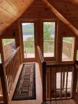 Hillside ADK Log Cabin with beautiful Schroon Lake views - 5 minutes to village! - 샬레 호텔