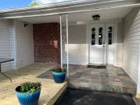 Cedar Valley Cottage- 3bed 2 ba near King University Hotels in Bristol