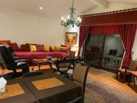 Entire 2nd Flr-Santa Monica Luxury Roman Villa Suite