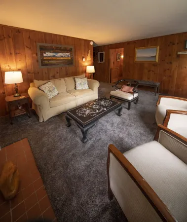 Hideaway Cottages, Cottage B