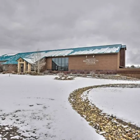Nicely Renovated Two Bedroom Two Bath Condo with Lake and Mountain Views!