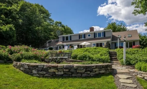 NOTHING LIKE IT!  STUNNING, PRIVATE ESCAPTE W/ OCEAN FRONT VIEWS, PRIVATE DOCK.