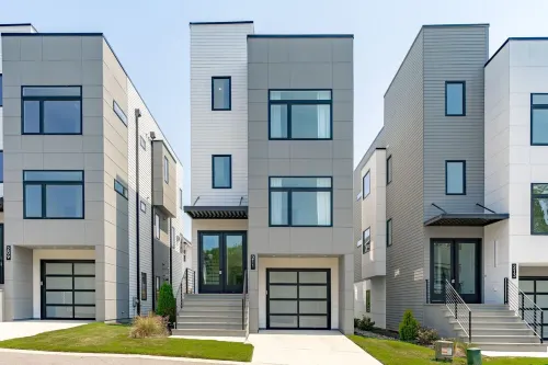 Modern 4-bedroom house Downtown Raleigh Skyline Views - شرفة