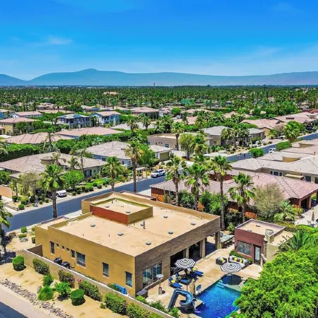 Outdoor Oasis at Montage, by GPM - Waterslide+Game Room+More! Walk to Festivals