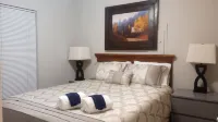 Clean Comfy Cottage - Near Downtown High Point Furniture Market, Hospitals & Hpu