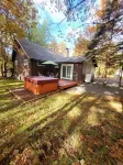 Bear Lair 1 Pet friendly,walking trails,hot tub Hotels near Hawk Falls