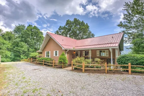 Million Dollar Views, Private, Golf, Hot Tub, Game Room, Hike