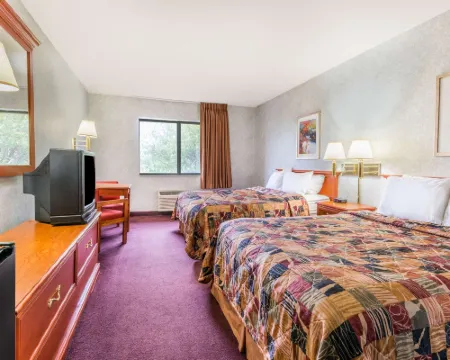 เดย์สอินน์ บายวินด์แฮม โทพีกา โรงแรมในโทพีกา