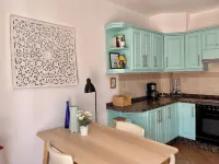 2-3 persons apartment in the sunny South West, Playa San Juan Modern and Bright