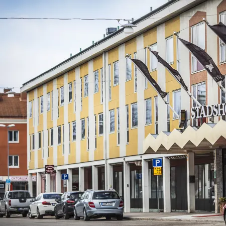 First Hotel Statt Отели в г. комунна Сёдерхамн