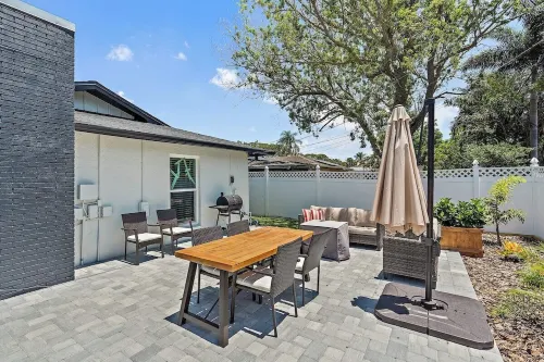 Salt Life Villa with Pool & Outdoor Dining