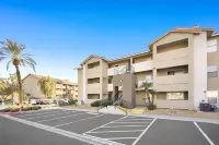 Vegas Life 2b/2bth Centrally Loc Condo 2mi-Strip