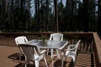 Angel Fire Chalet Nestled in the Pines, convenient to Ski and Golf w/Hot Tub