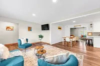 Spacious 4-bedroom house in charming Hanahan with AC, WiFi