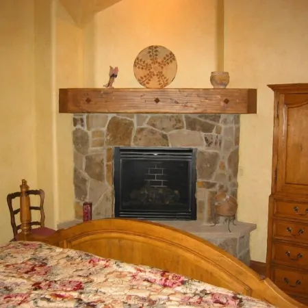Must See - Million $$$ Townhome - Best Value - Ideal Location Close to Lift