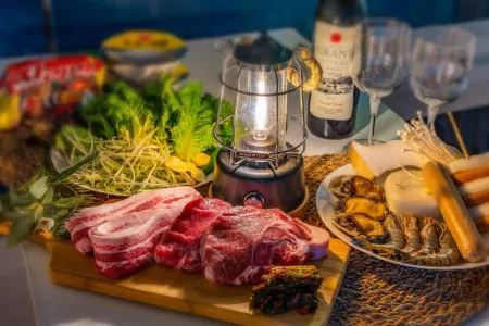 Yangyang the Grand Blue Glamping Отели рядом с достопримечательностью «Uisangdae Pavilion»