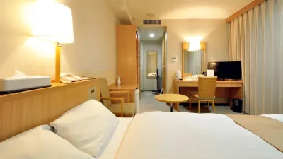 Hotel Iris Hotel dekat JR Iwaki-Minato station