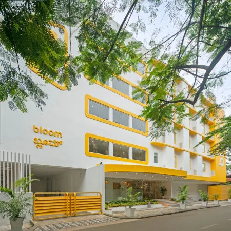 Bloom Hotel - Brookefield Отели рядом с достопримечательностью «Торговый центр VR Bengaluru»