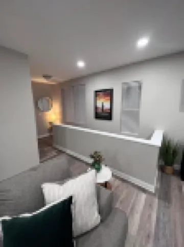 Cozy 2-bedroom apartment located next to St. Mary's Hospital!